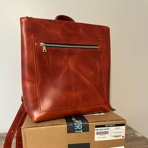 Portland Leather :: Classic Tote Backpack 🎒